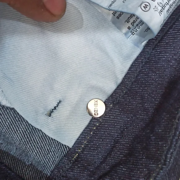 Kenzo - Picture 11 of 13